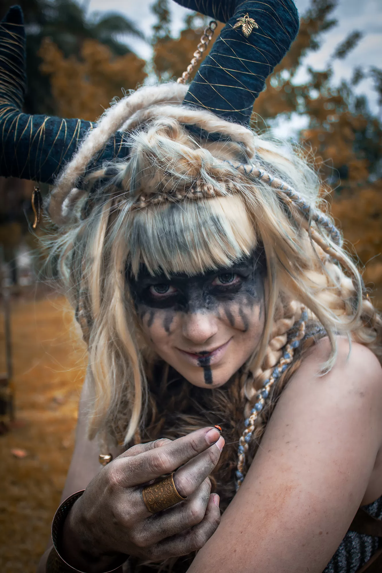 Foto 12 — | Dia das Bruxas | Bruxa Viking por Gaby Sá