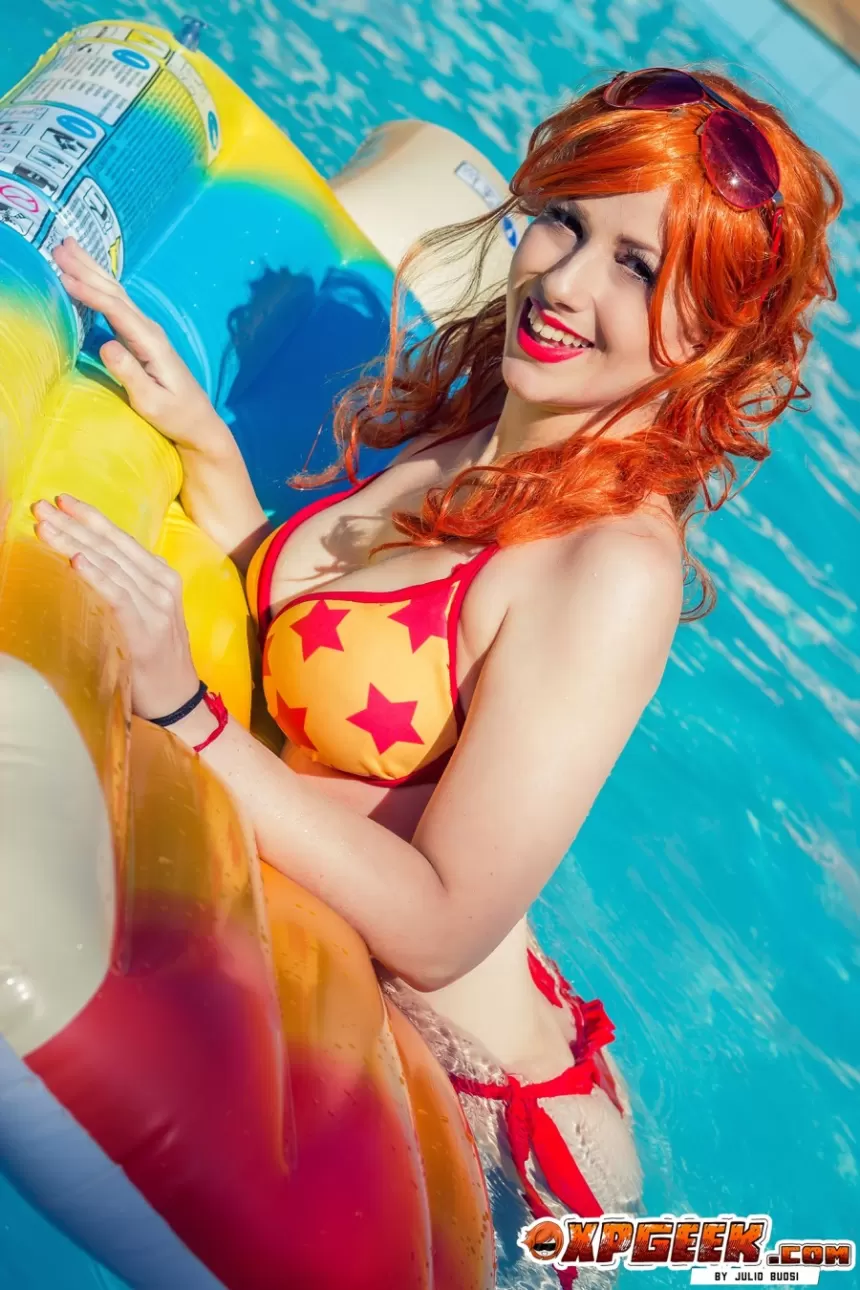 Nami Versão Biquini  One Piece  por  Gaby Sá (#7)
