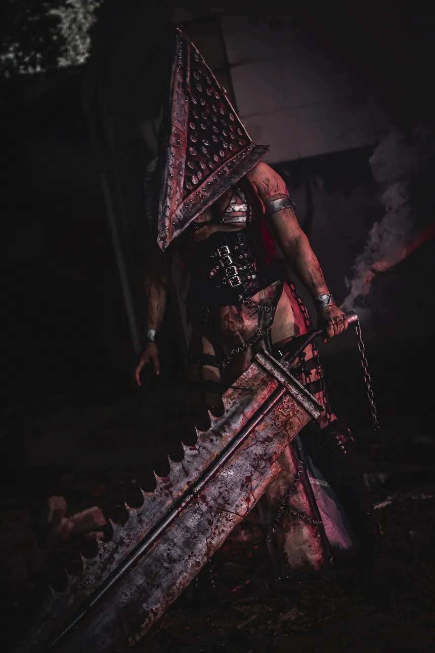 Pyramid Head (#6)